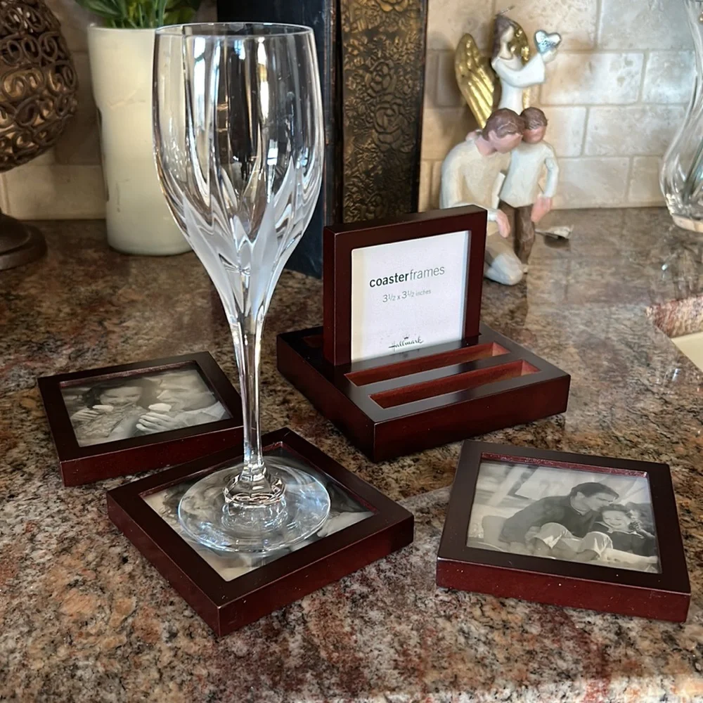 Coaster Frames Cherry Wood -Custom Photo Gift Hallmark 4 Coasters & Holder - Picture 3 of 17